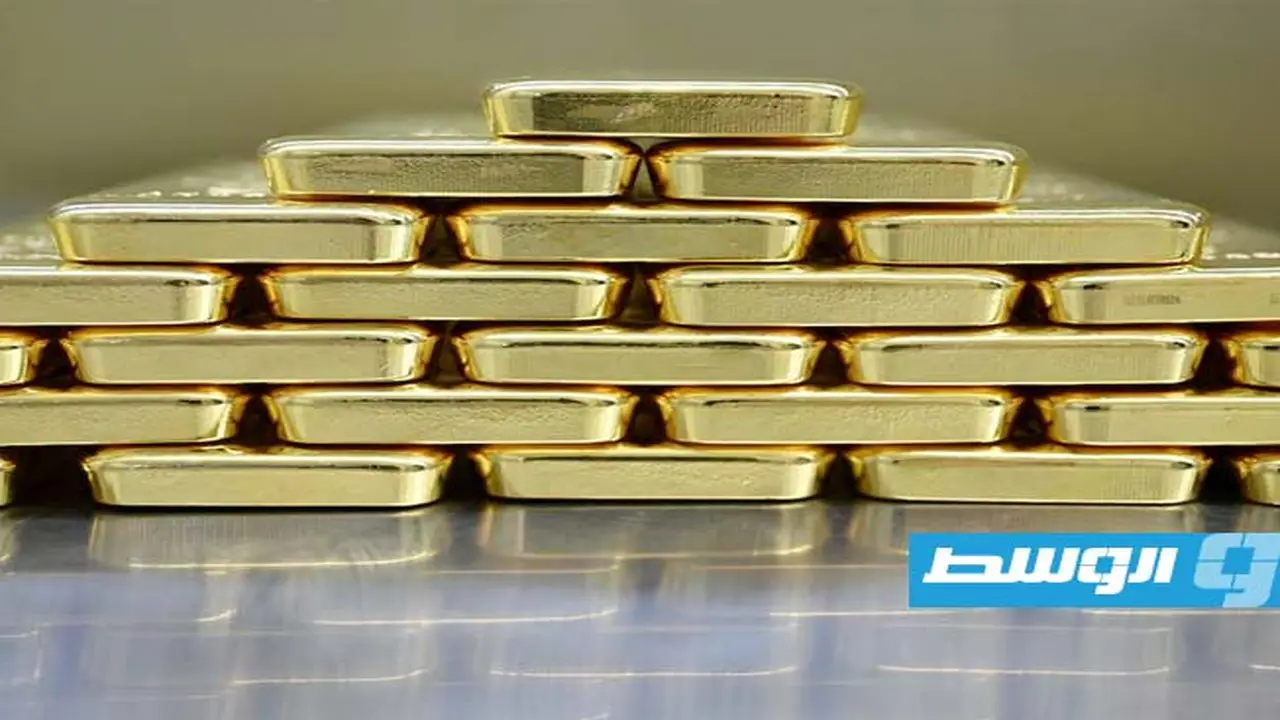 سعر قياسي.. الذهب يتخطى حاجز 5 آلاف دولار مع تزايد الطلب في الأسواق العالمية